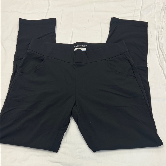 Columbia Pants - Columbia Black Omni-Shield Advanced Repellency Pants medium front pockets